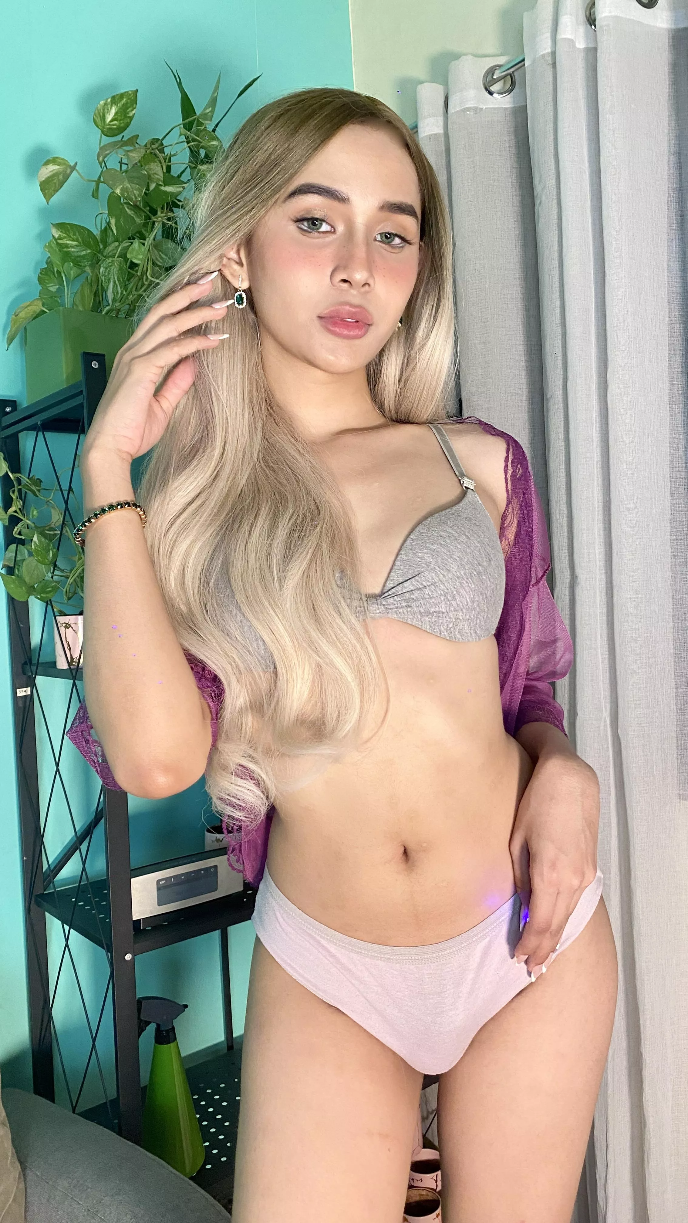 I used to work in an office to now being an internet sissy slut posted by ImportantInfltion