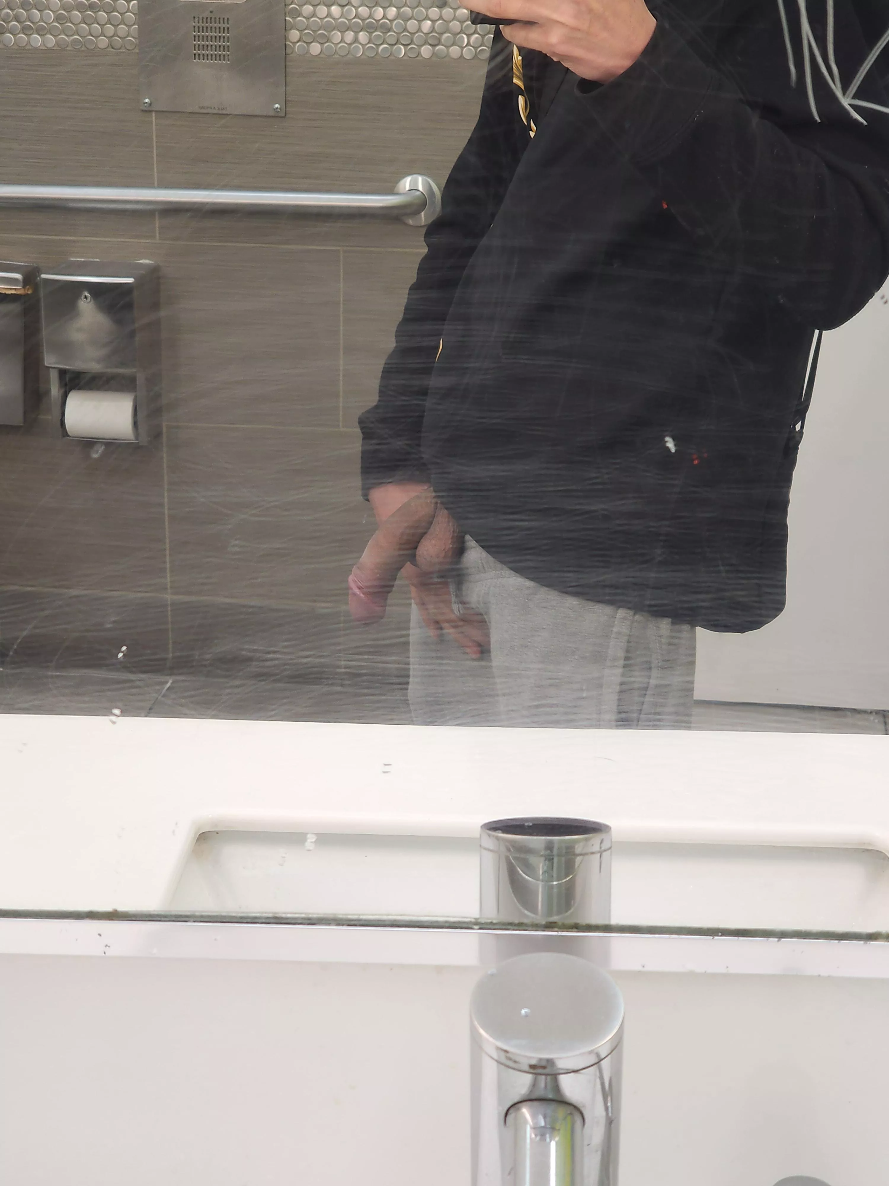 Love the mall 🤭 posted by LuxDangxx