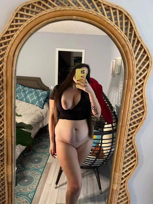 Mama is thick in all the right places by here4ubby