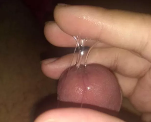 Morning leaking by Iconoclasta69