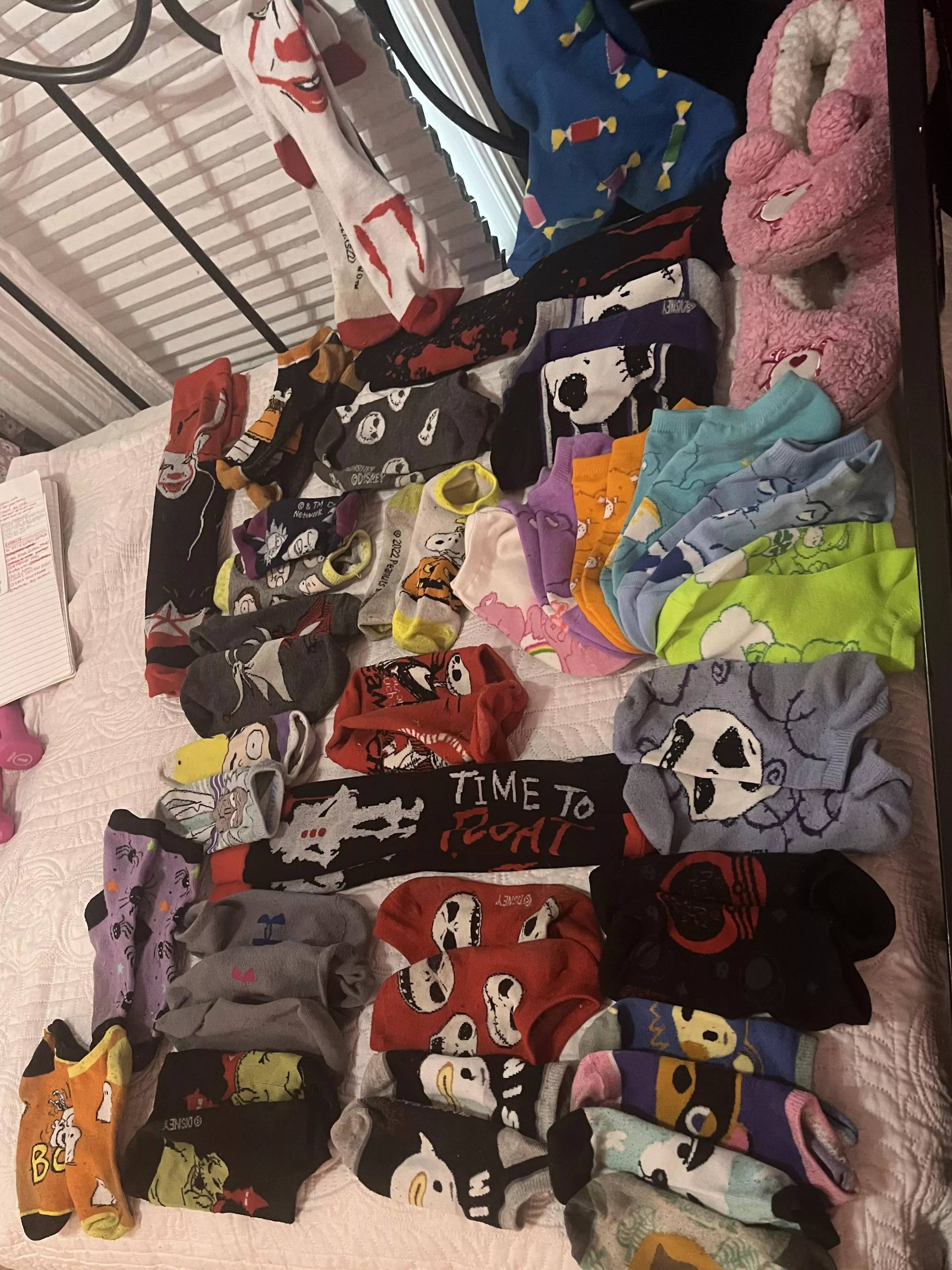 my valentines gift to u piggies 🐷🐷🐷💕 posted by georgie-whorwell