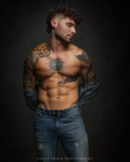 OK, who wants to be my valentine? by iron_tango_