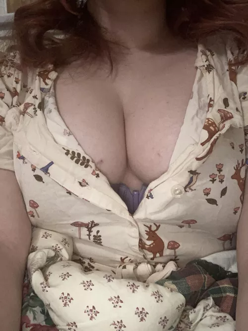 Oops, the buttons on this dress pop so easily! [f]24 by spider-man-fan1999