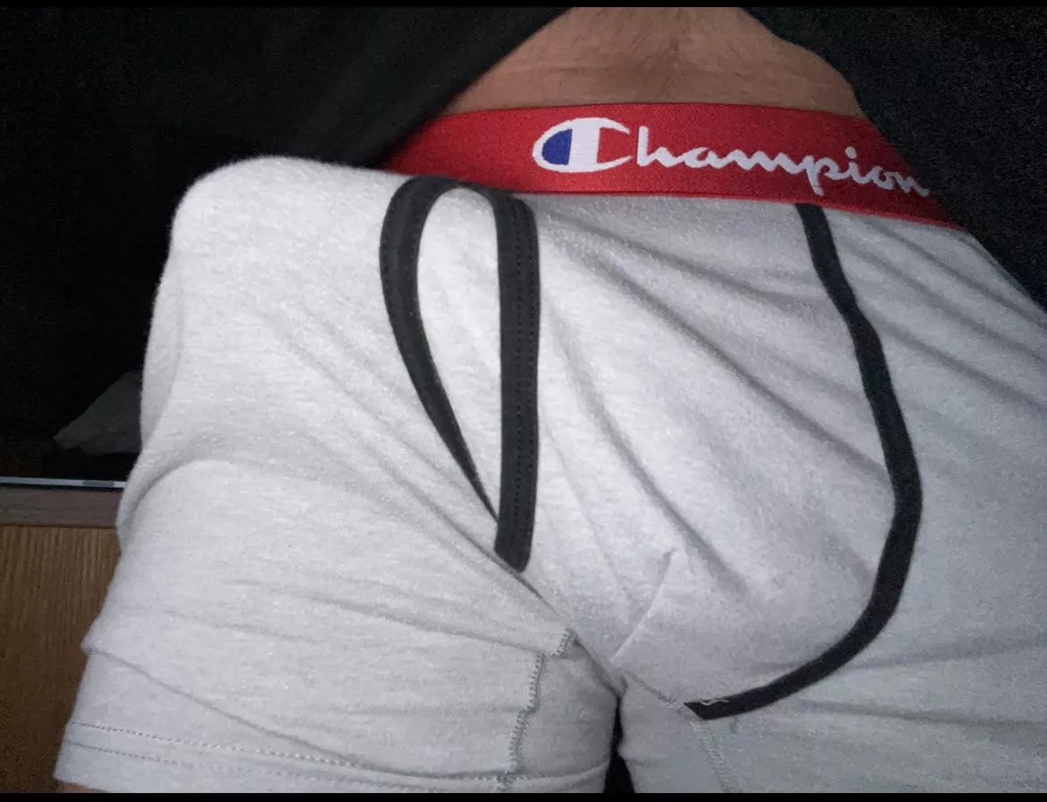 Super horny ;) need head honestly posted by Hewo3668