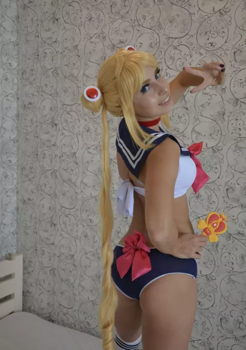 Sweet Sailor Moon by HeavyTipcUser
