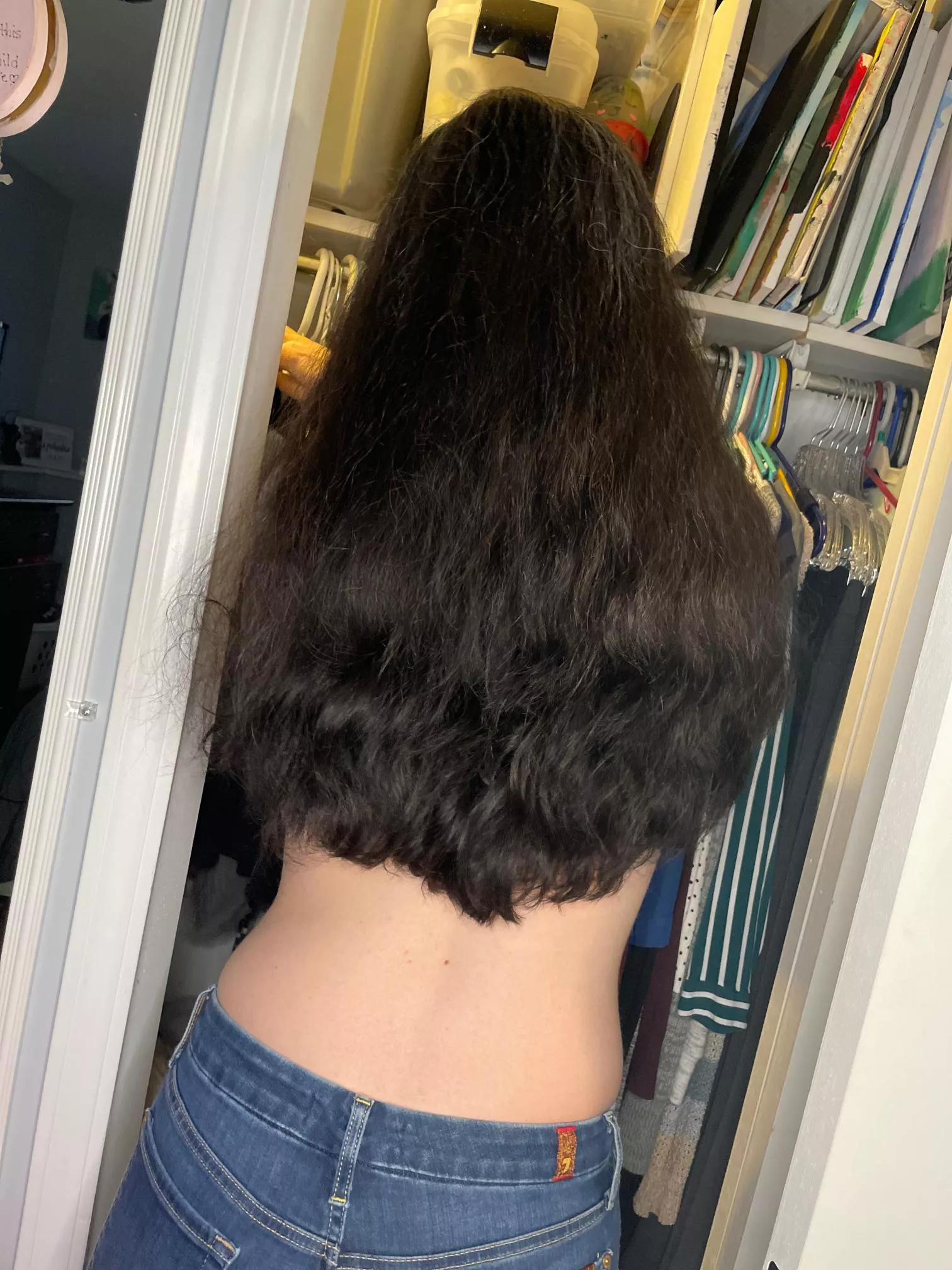 Trying to pick a top with all this hair posted by fifi_love2