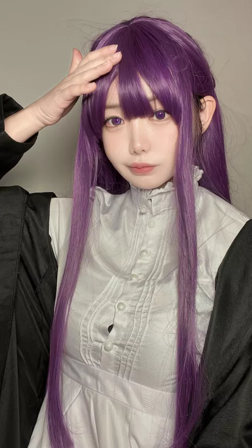 What pose do you want me to do? by Minimum-Fisherman142