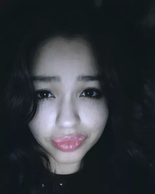 Which Celeb do you think I look like by Sissyslut638494