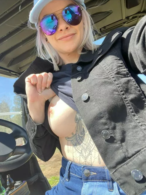 Who else despises valentines day? by fluffybunny1989