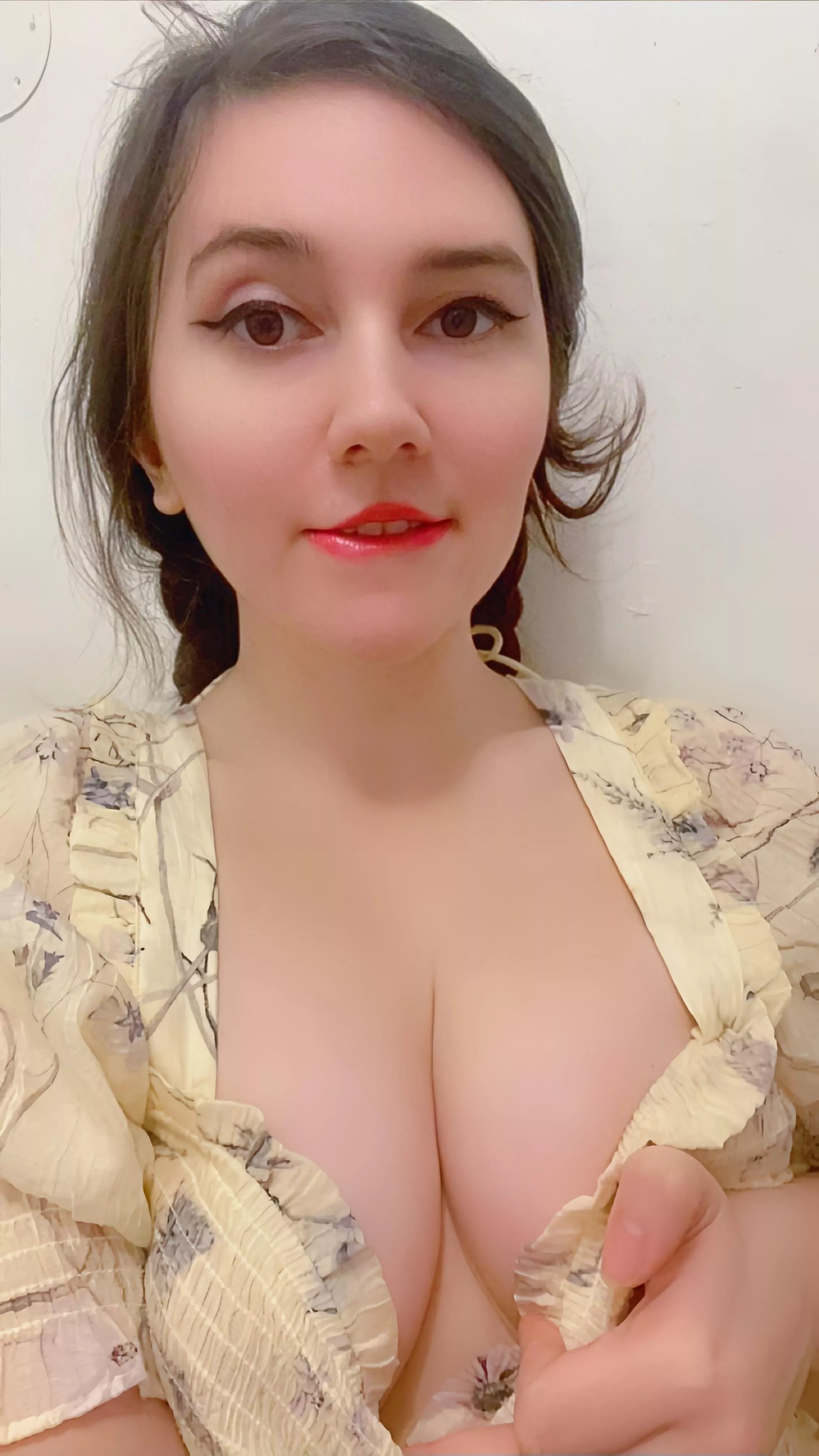 Your obedient perfect wife posted by Isabellawithabooty