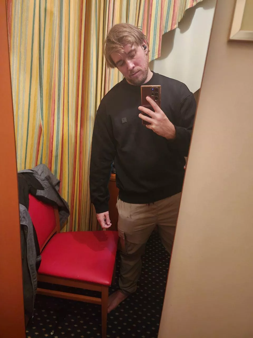 [33] Today I am very nicely dressed, without any naughty things 😇 posted by Woodpecker9212