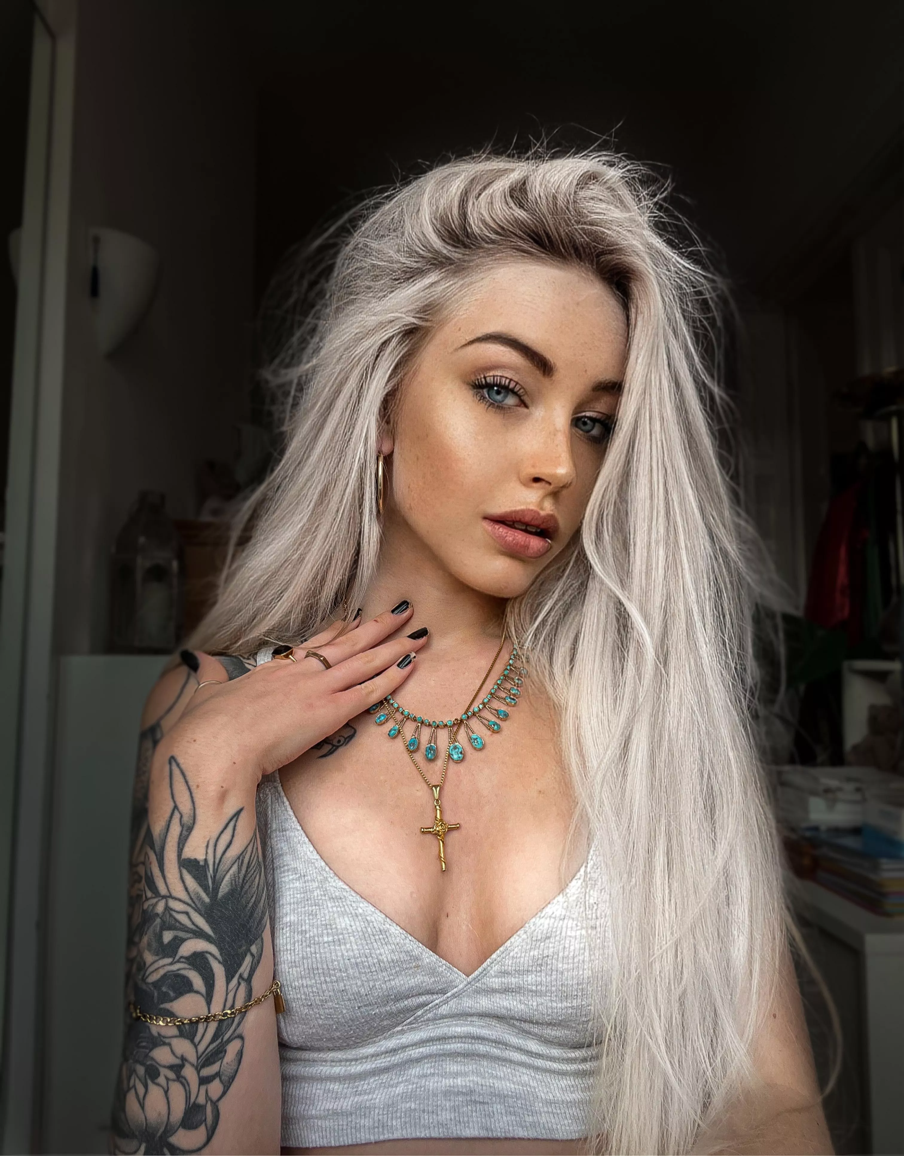 am i fuckable? posted by Tall-Abbreviations92