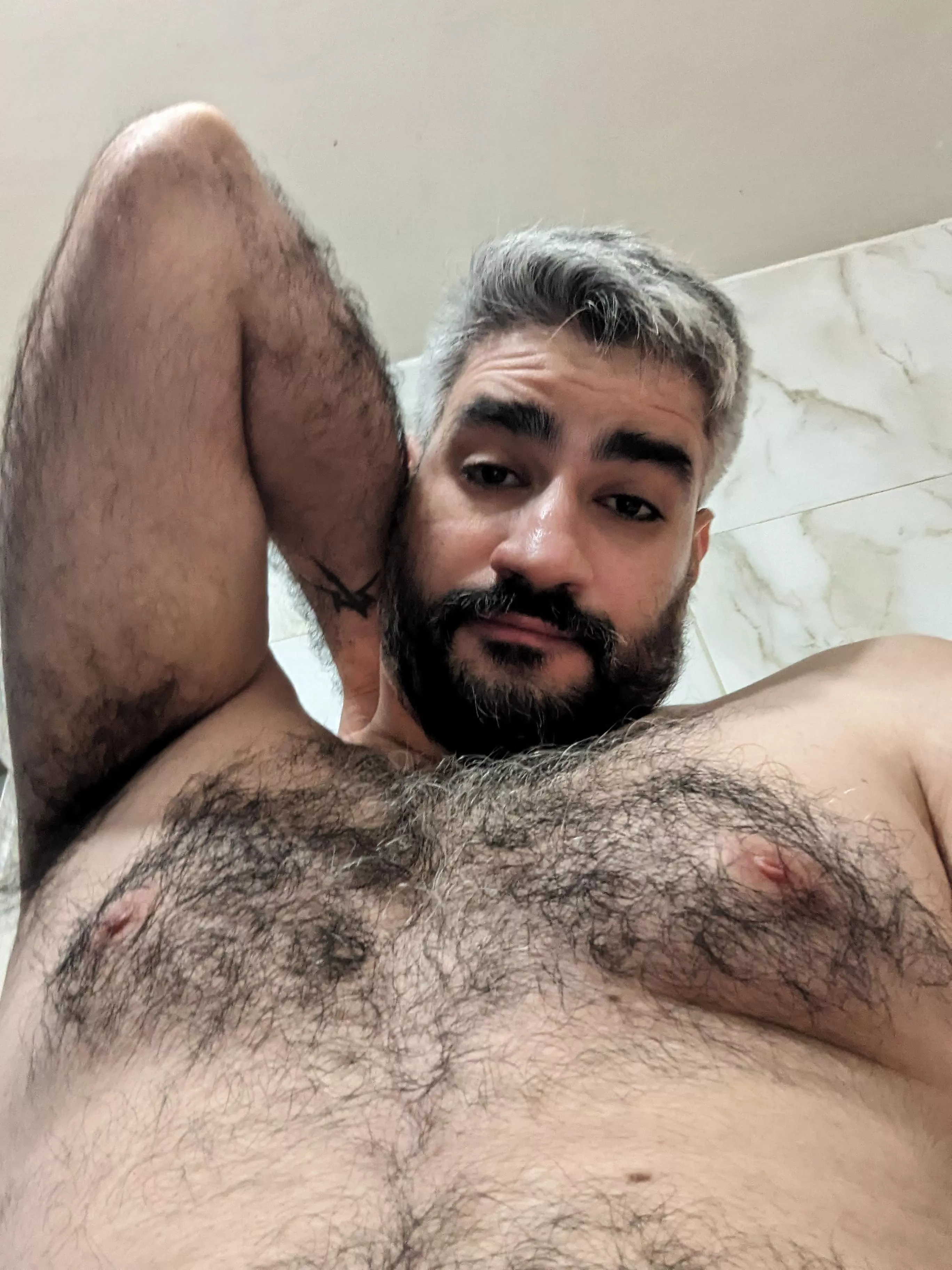 Be a good boy and give daddy a kiss... in the pits. posted by ArabianBara