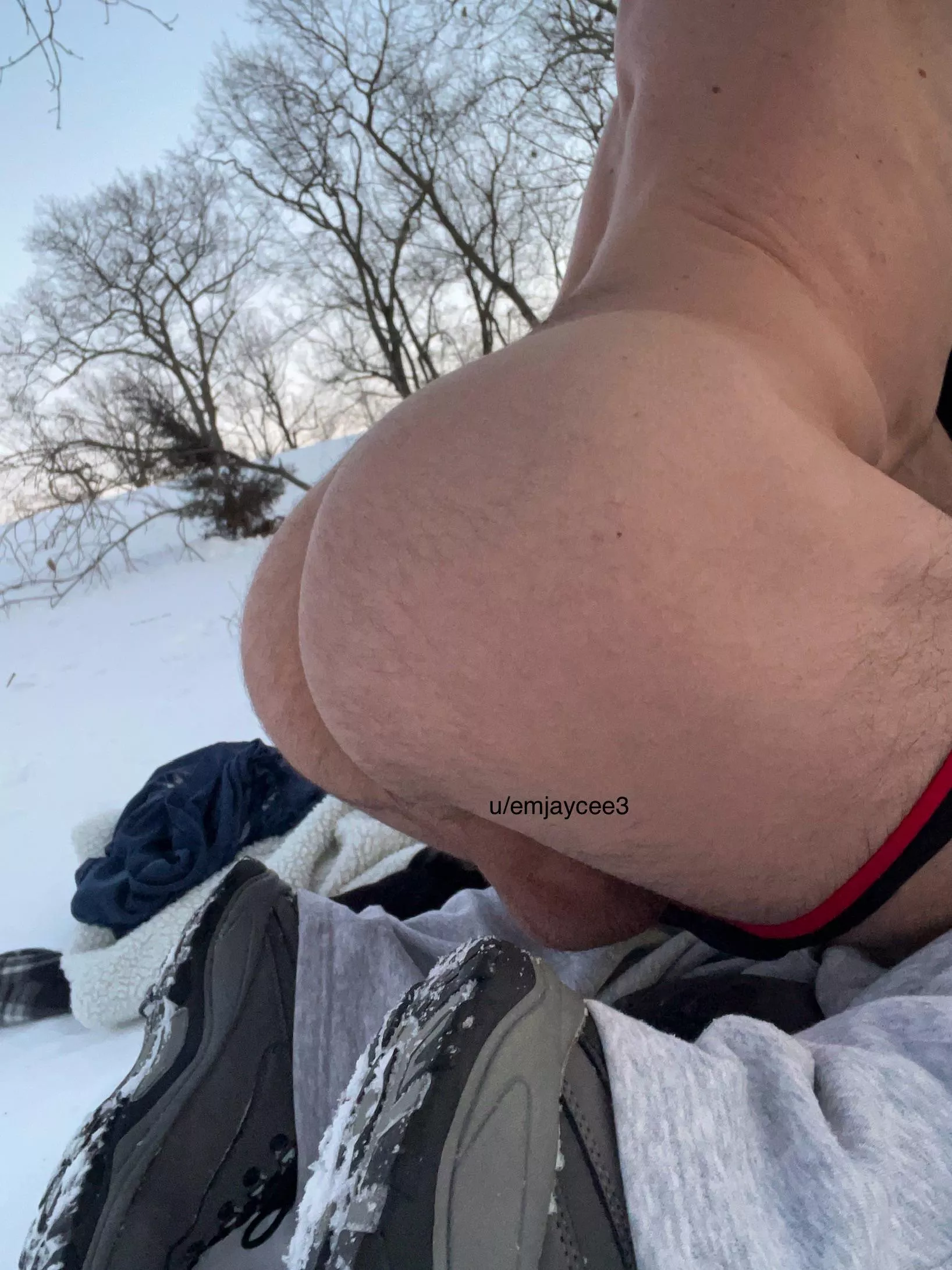 Can I be your snowman? posted by emjaycee3