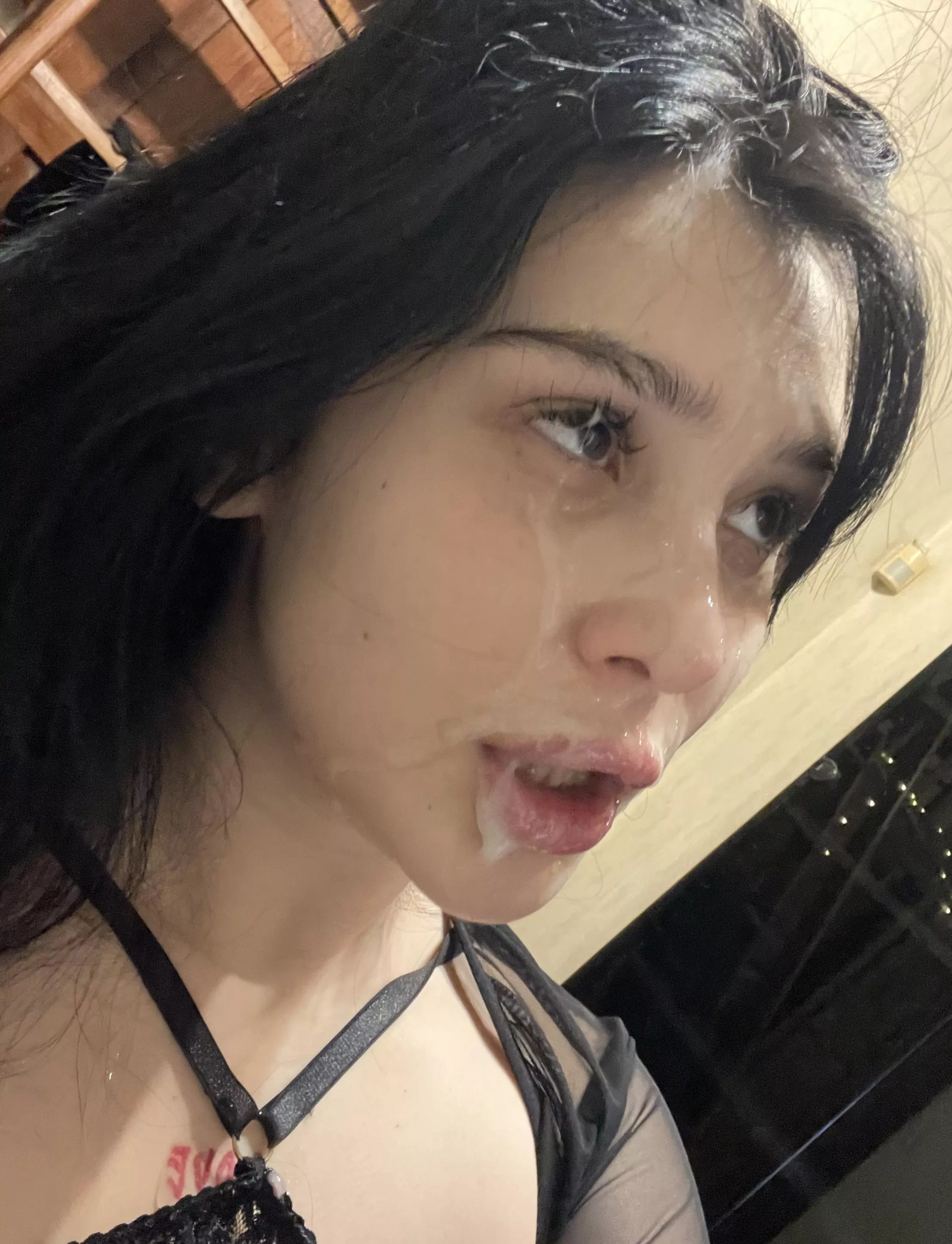 Cover me with your semen! posted by Tiedbonasa