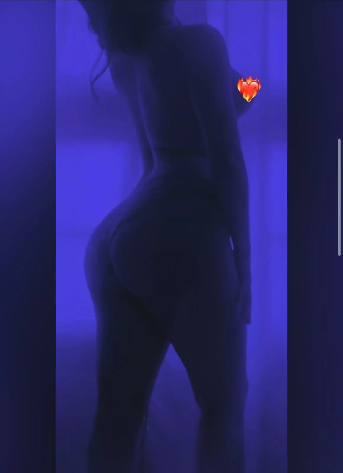 Danna Smith (O F) posted by Foreign_Way3254