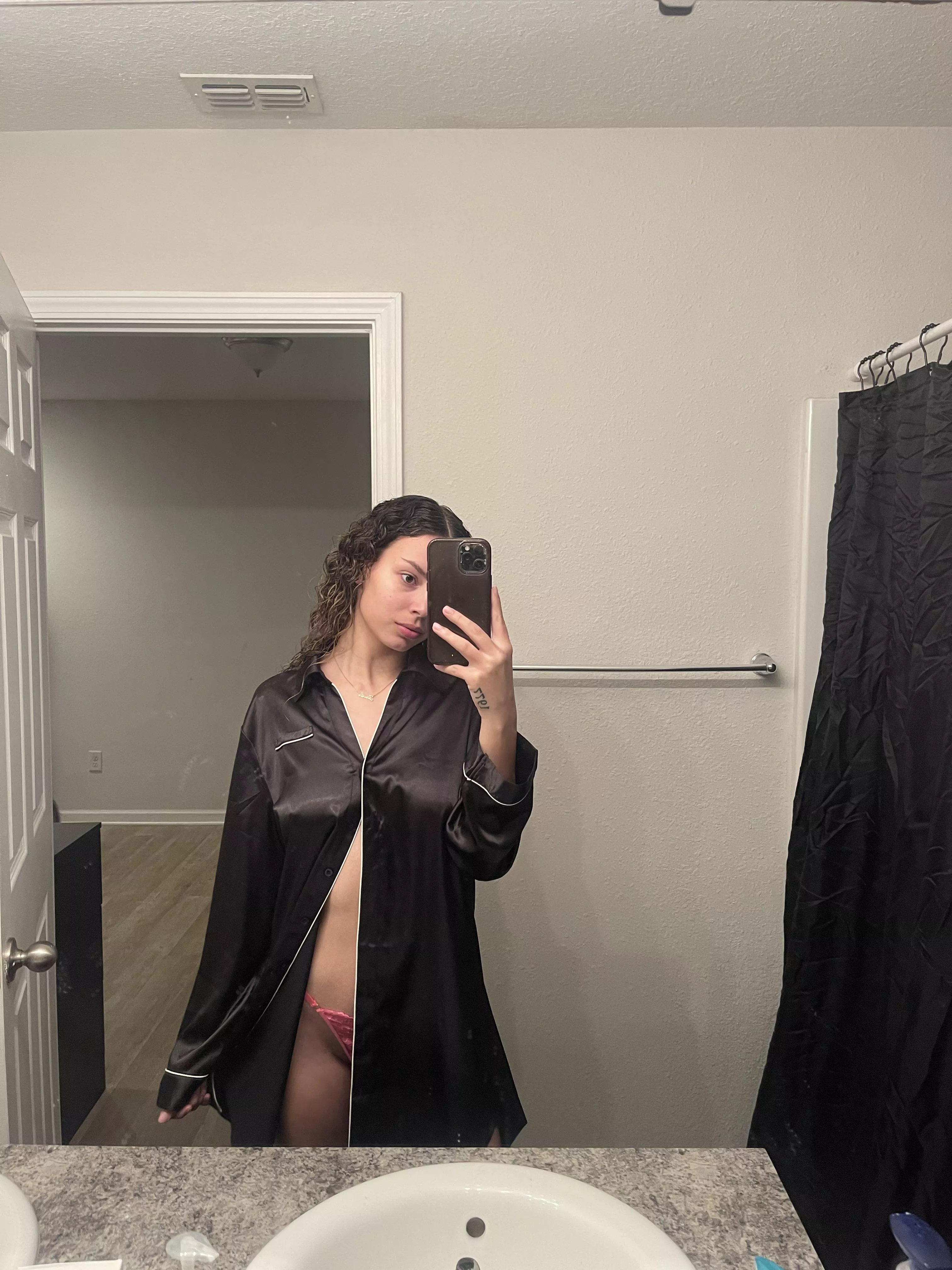 do you like being teased? posted by jadasecretss