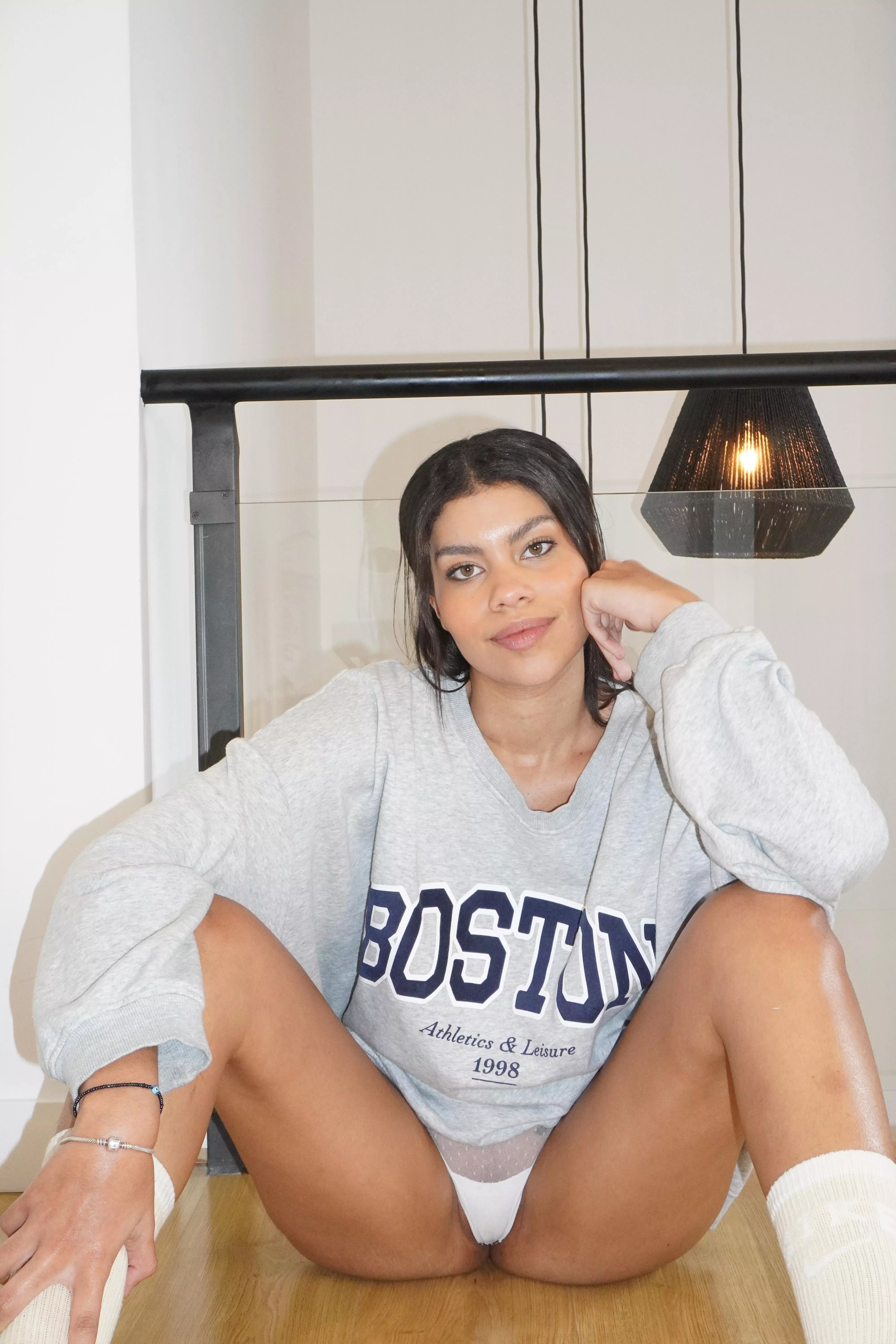 Do you like to see this beautiful black woman with her legs open? posted by SaltyEgg1356