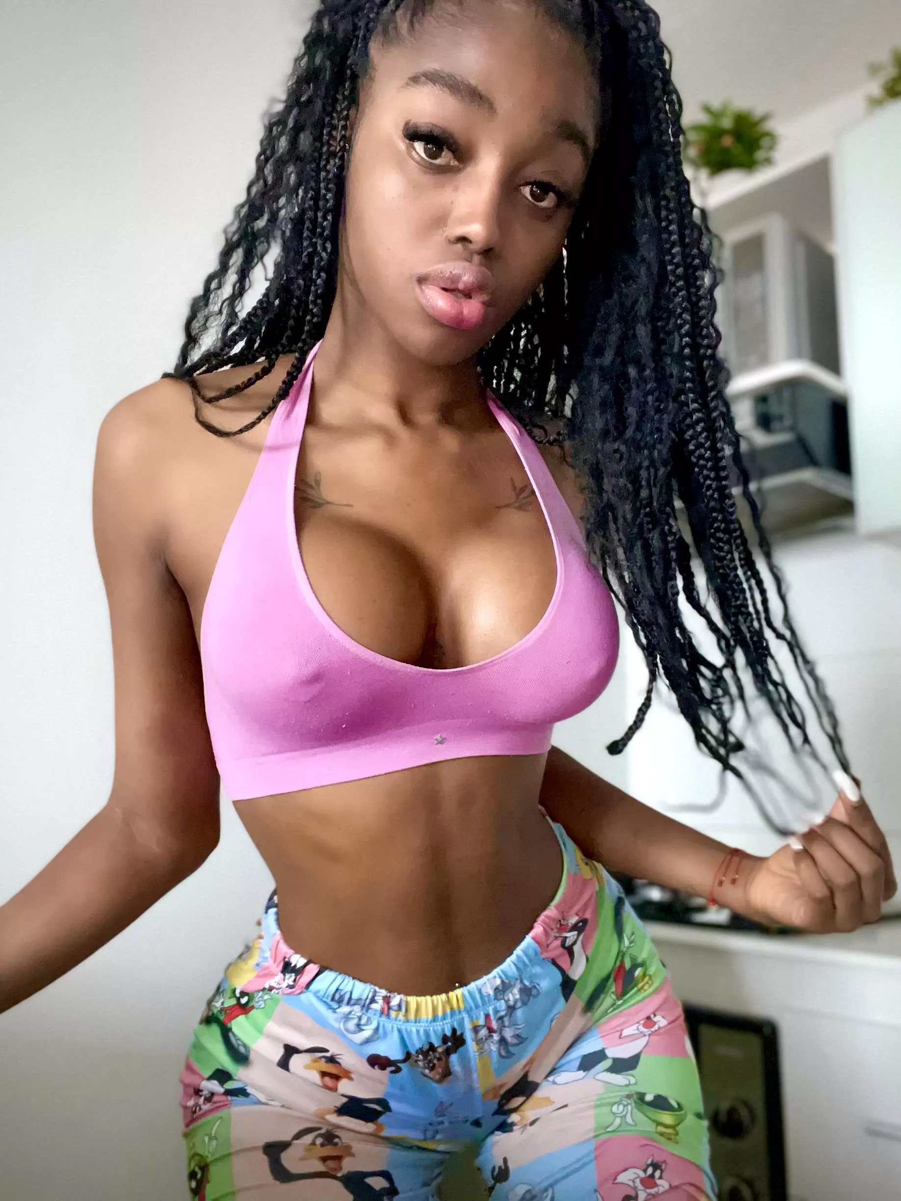 Do you like what you see? posted by Luceroblack