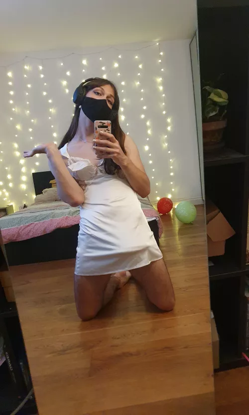 Do you wanna see me take the dress off? Or would you rip it off me? 💕 by prettylittliris