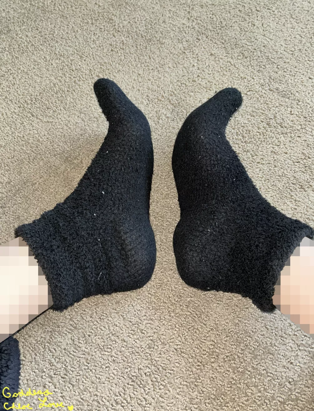 [F]23 smelly fuzzy socks posted by Goddess_ChloeLove