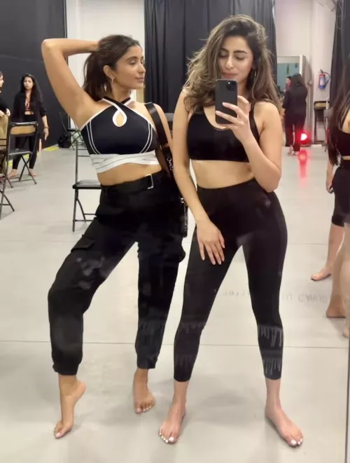 Gym girls. Who do you prefer and why? by yvwxzq3748