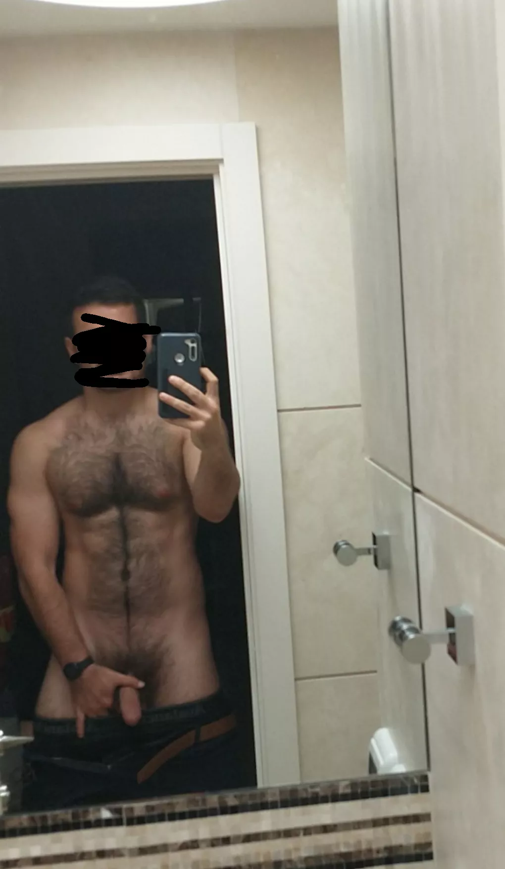 Hairy 21 yo virgin posted by Little-Glass2166