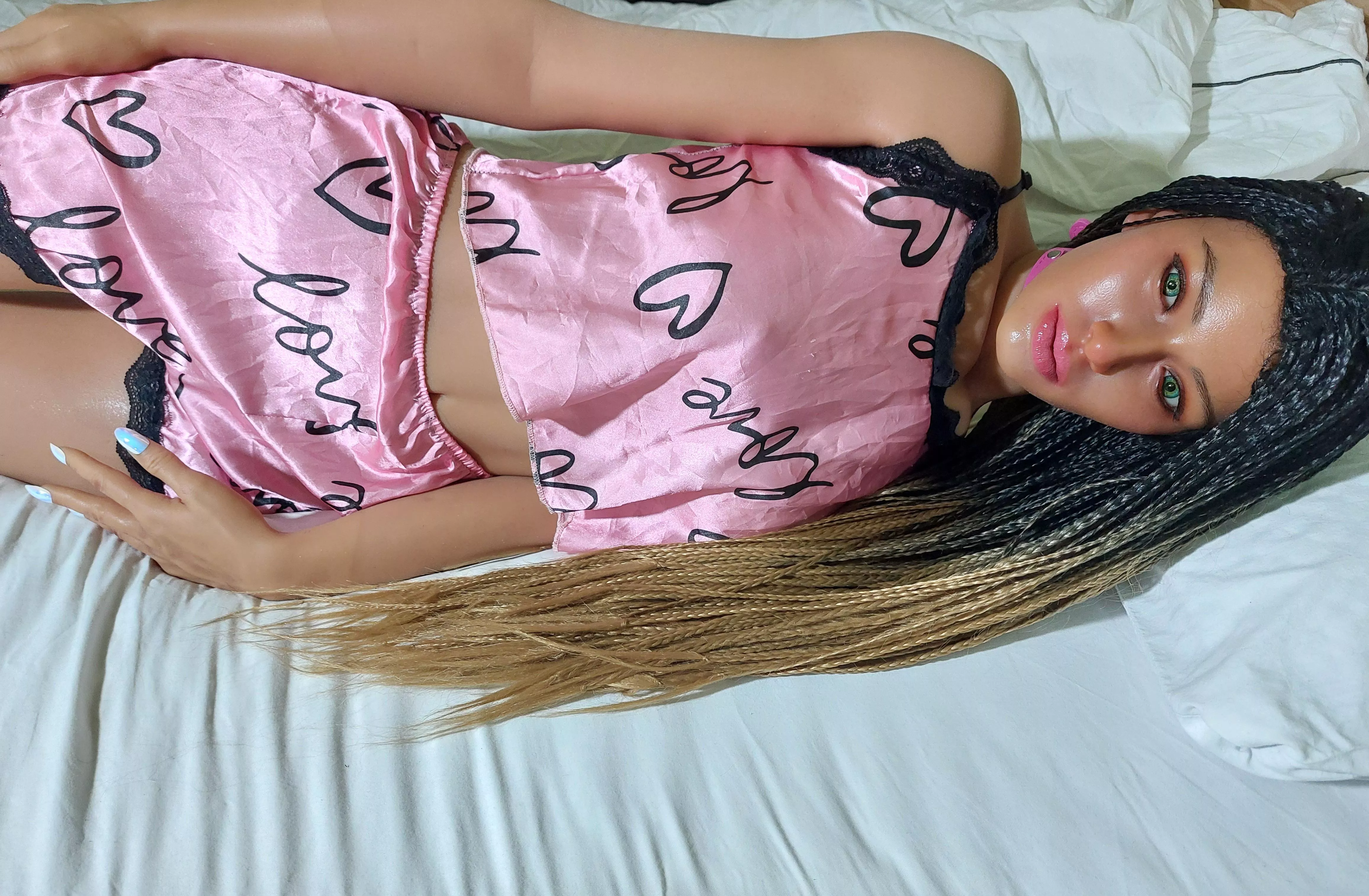 Happy Valentines Day from Mileena posted by Sup3r-Mari0-88