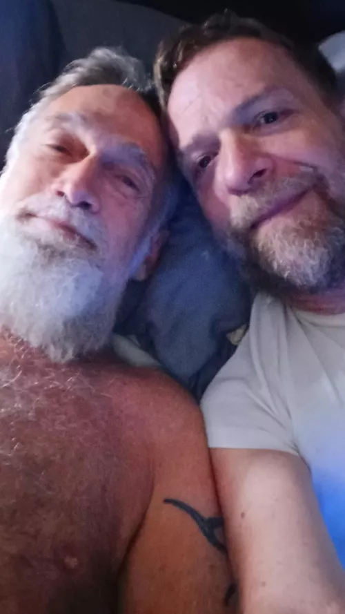 Happy Valentine's Day from @mrhairygardener and me! by hairyartist