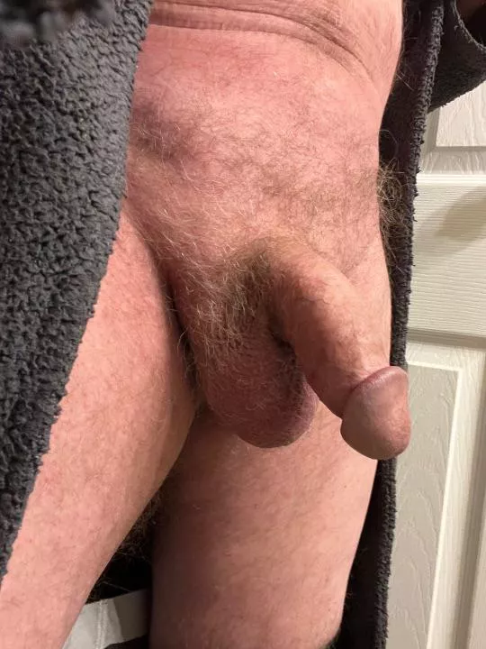 Hello again posted by voyeurme