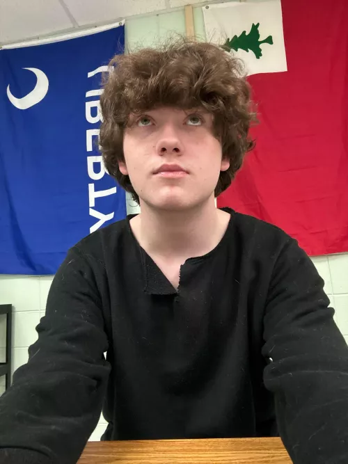 hey everyone!!! by Jazzlike_Issue5692