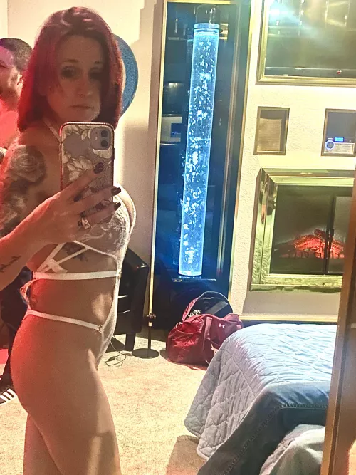 Hi I’m Danidhotwife on snap by dd16dani