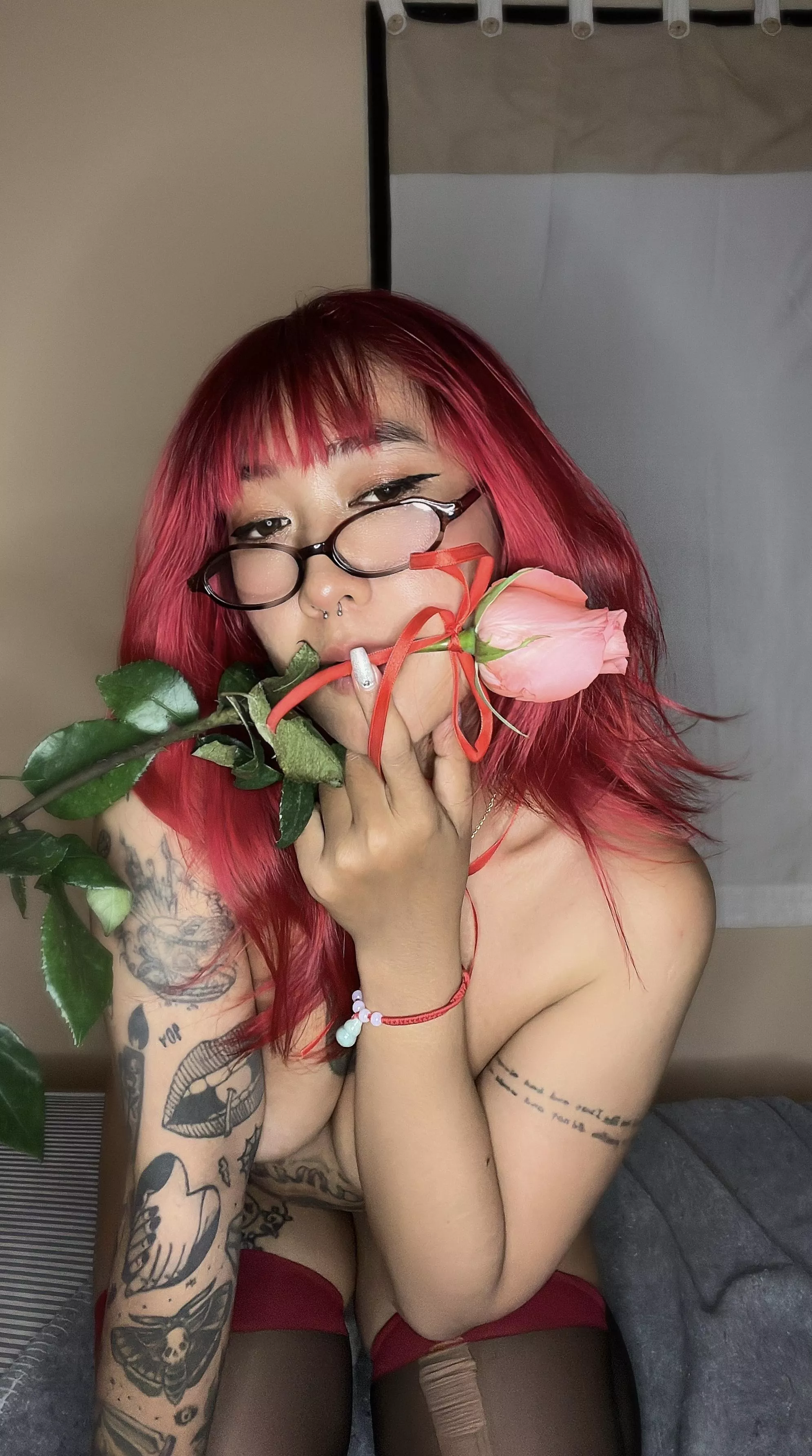 Hot and sexy petite posted by AshamedTrilogy