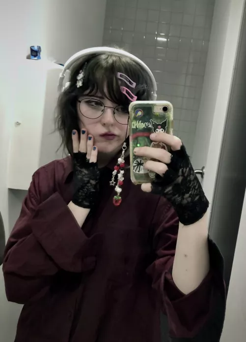 How are the hair clips? :3 by Chester_Ferrari