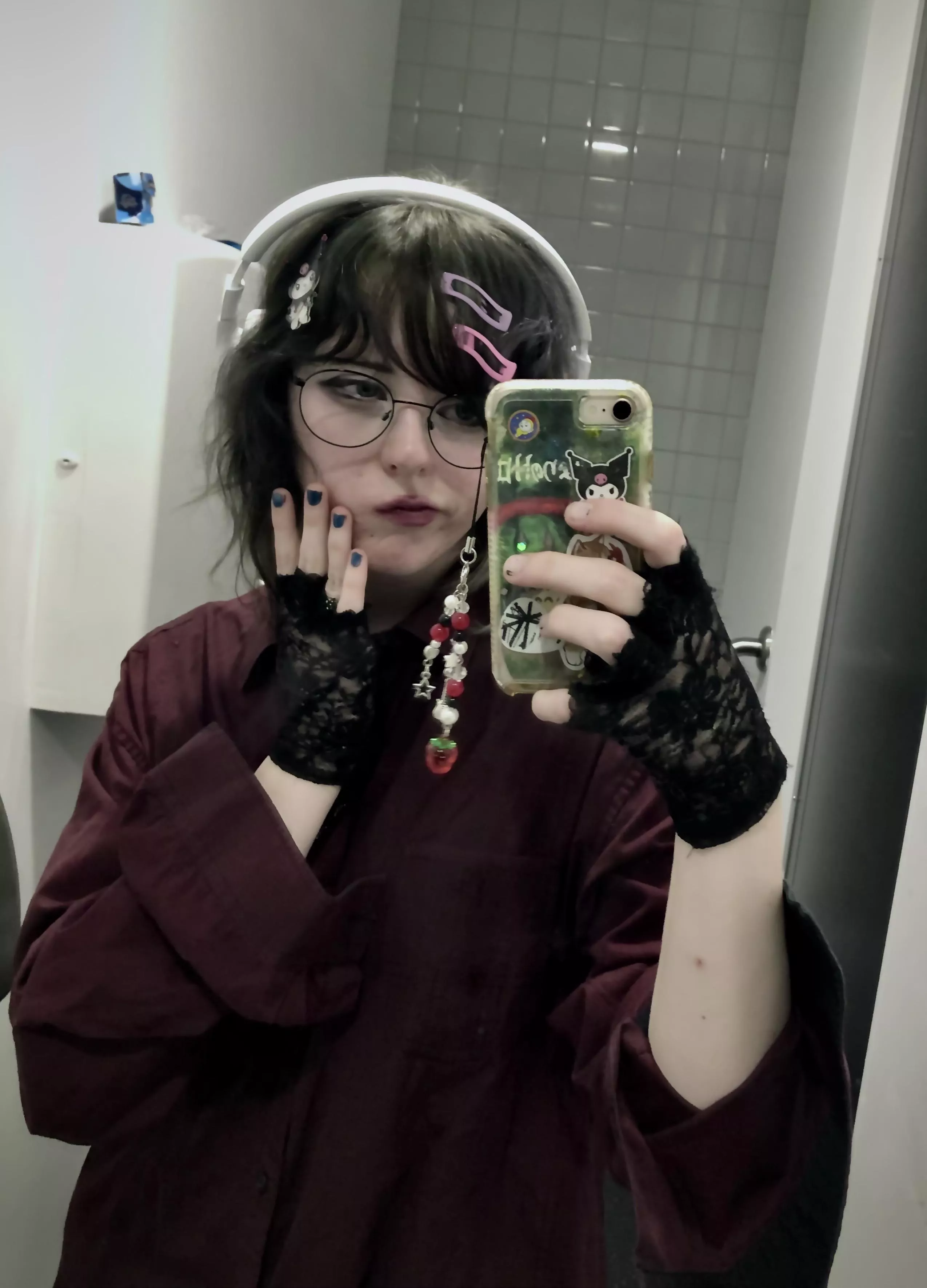 How are the hair clips? :3 posted by Chester_Ferrari