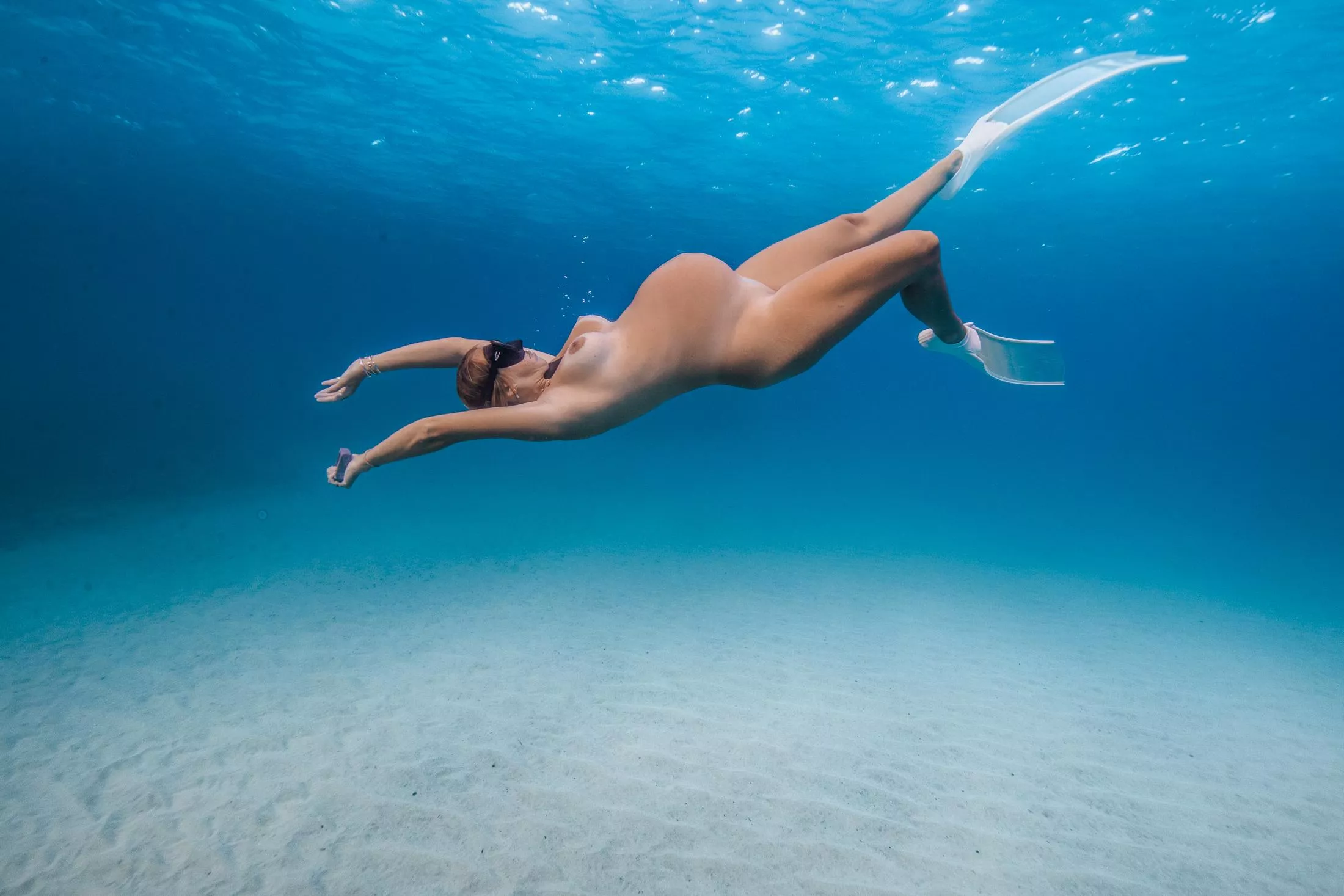 I need someone to go down on me underwater posted by beach_baby_69