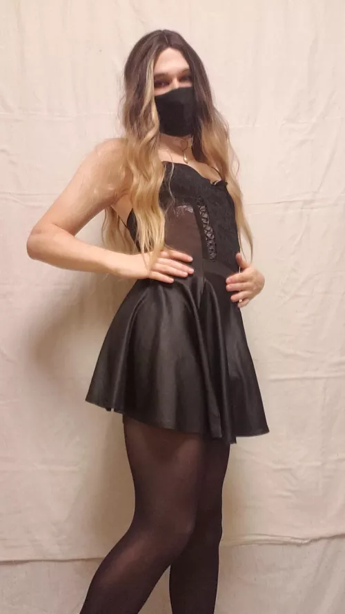 I'm in love with this outfit 🤩 by kokazdfm