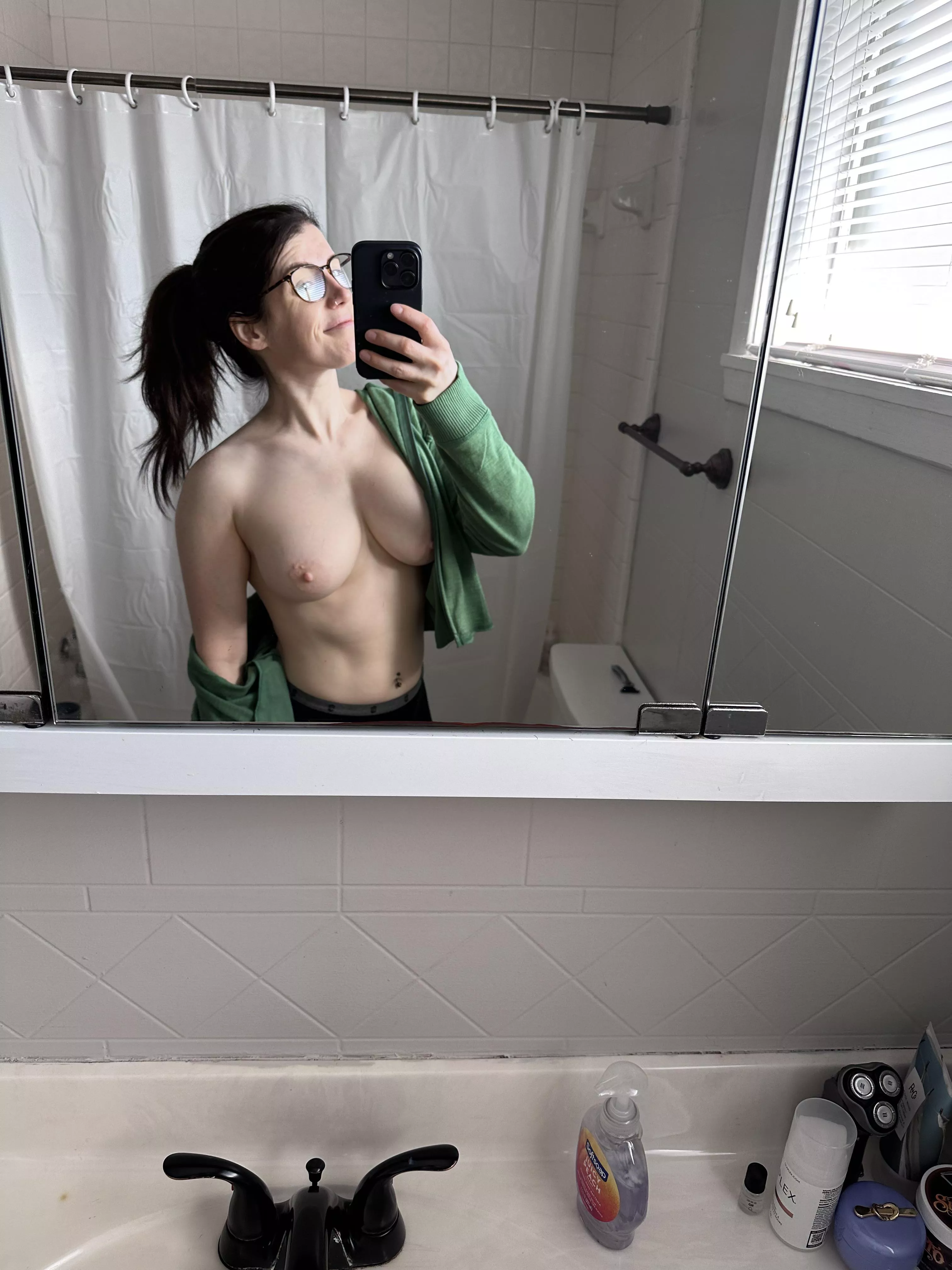 Look who forgot to take her birth control 😏 posted by bustyciara