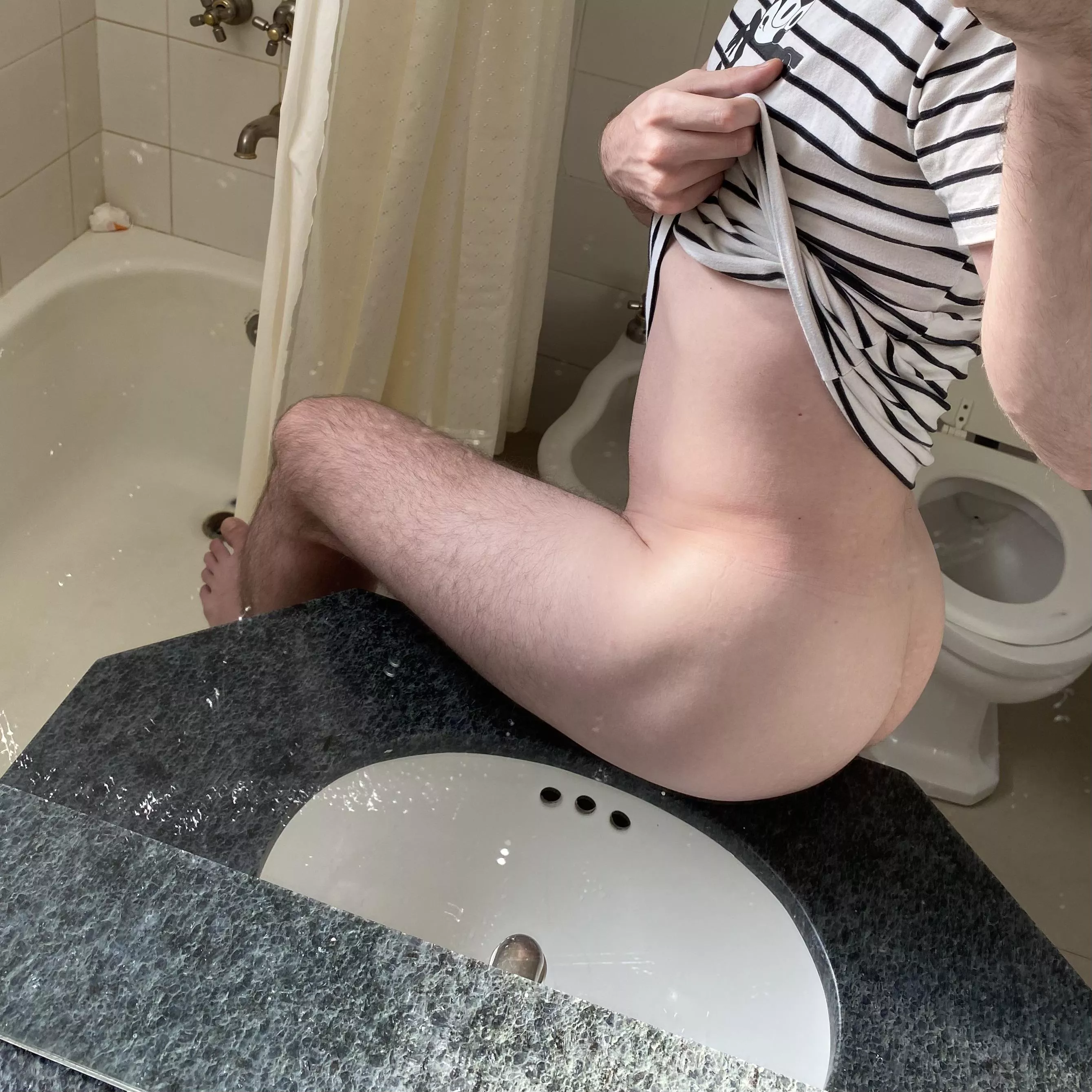 Meet me in the bathroom posted by KinkyGauchoGuy