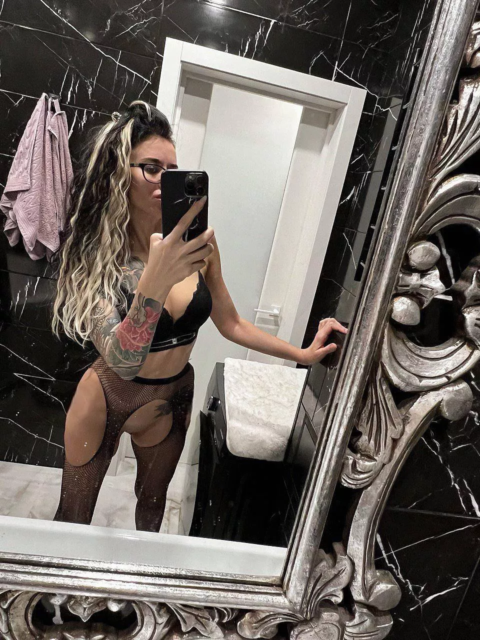 Morning, let’s play naughty together. Join posted by Juliadomaina