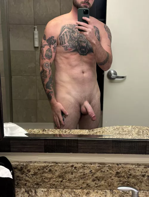 (M)y body is improving I think, what do you think? by Infamous-Lecture-617