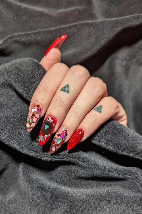 My new anti Valentines set by sexntrek