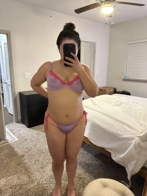 My tinder date cancelled on me on Valentine’s Day by alanababyxoxo