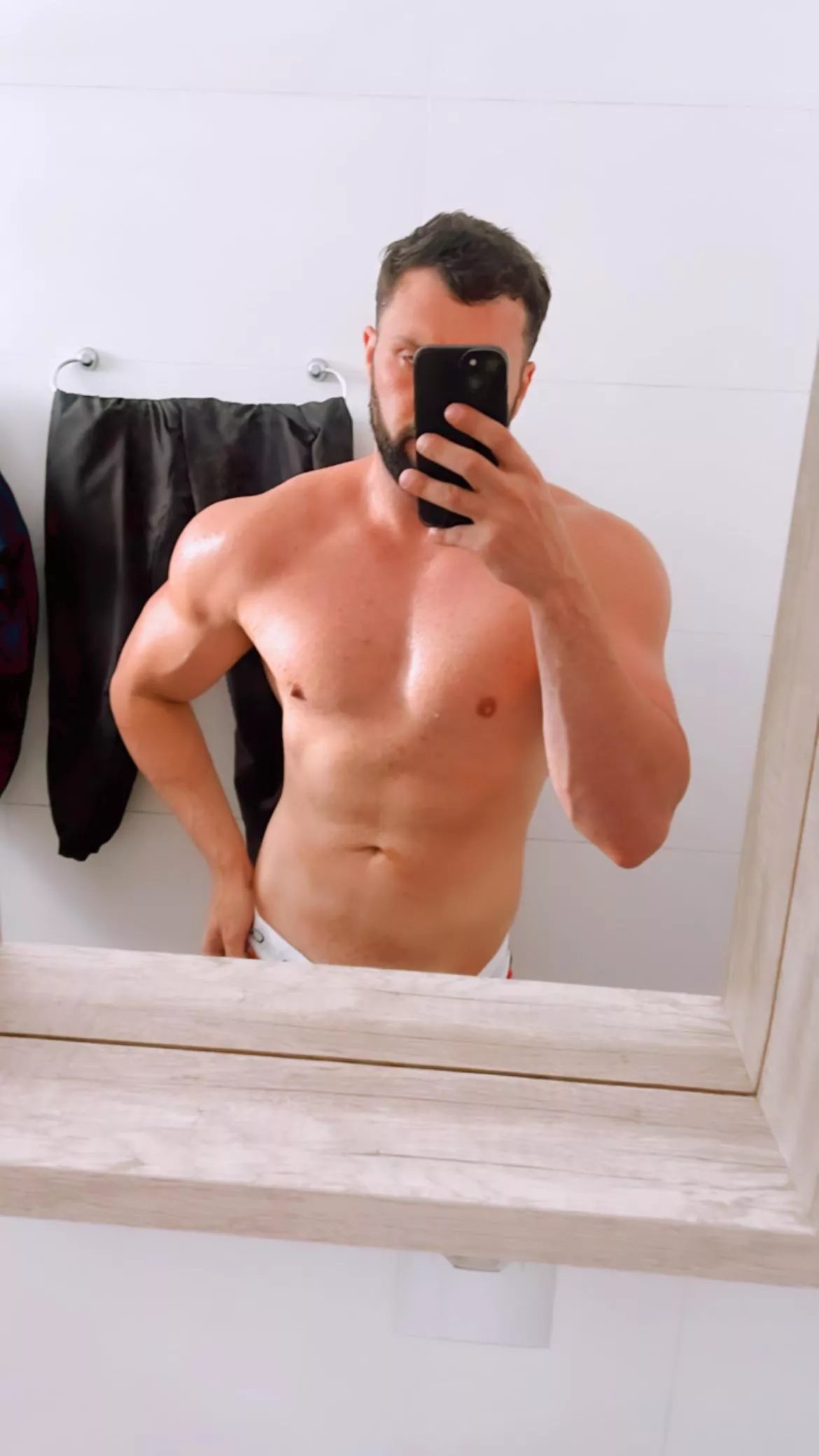 OF perfil posted by MGBrazil