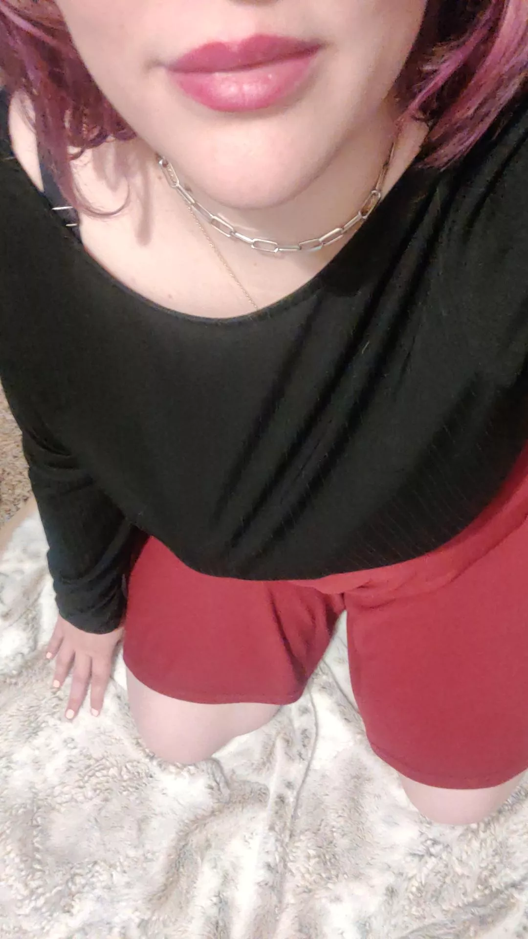 On my knees for you 🫵 posted by pawgers33