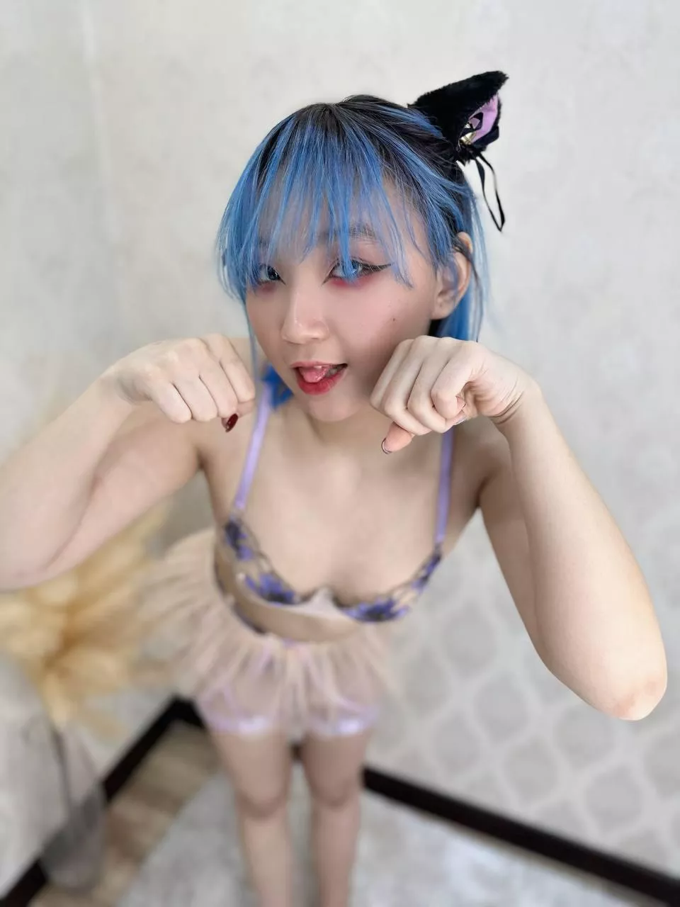 Patiently waiting for headpats posted by HotPetiteDream