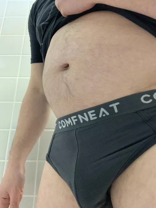 Post workout bulge by huskycub88