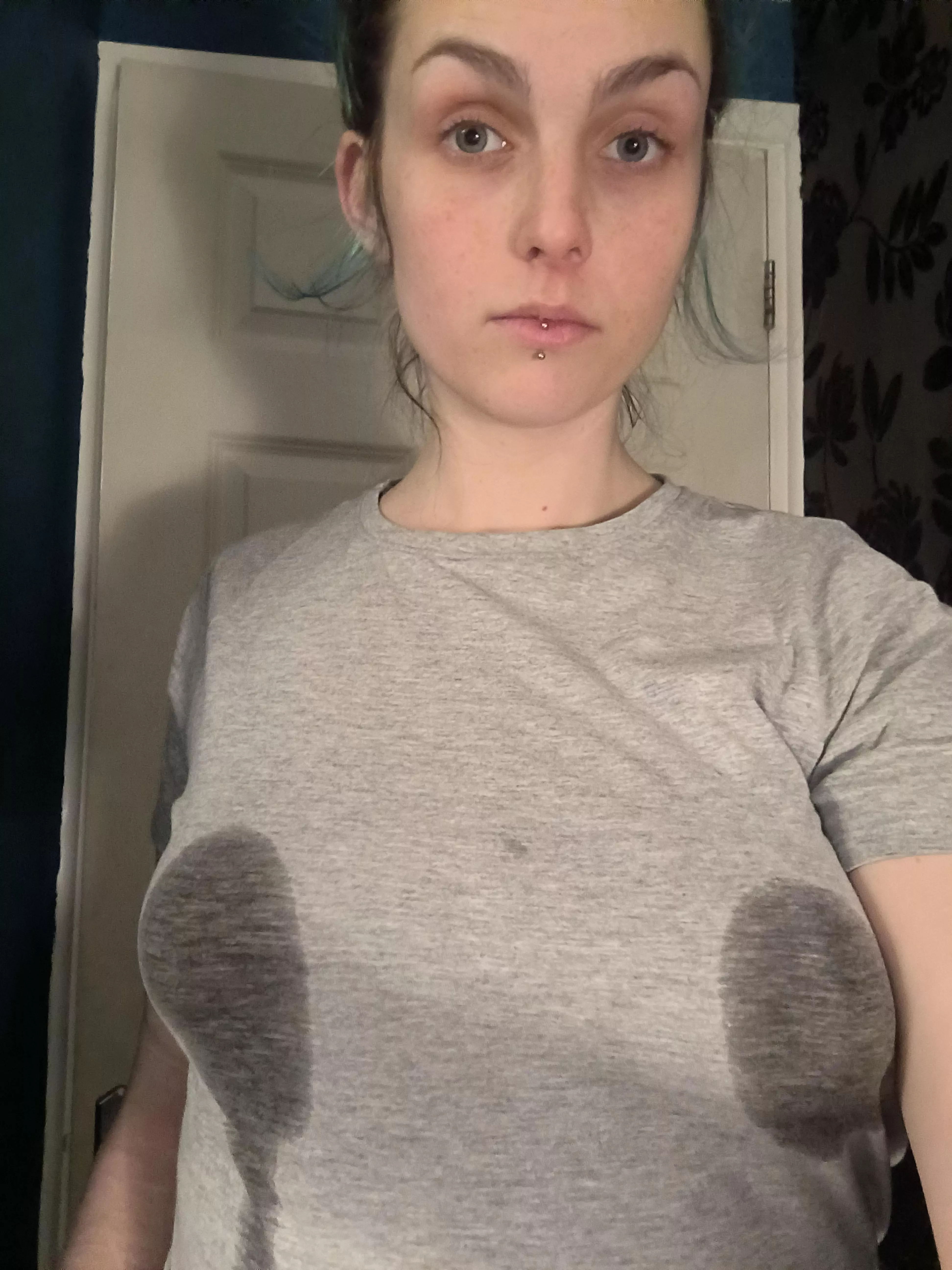 Right on cue...😭 posted by alluringaprilxx