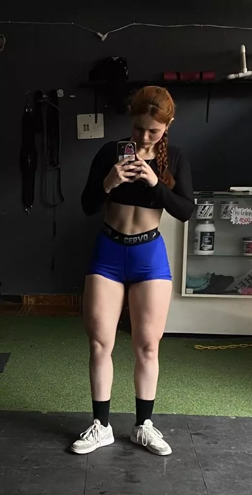 They know me for my legs posted by Gorgeous-Jessica