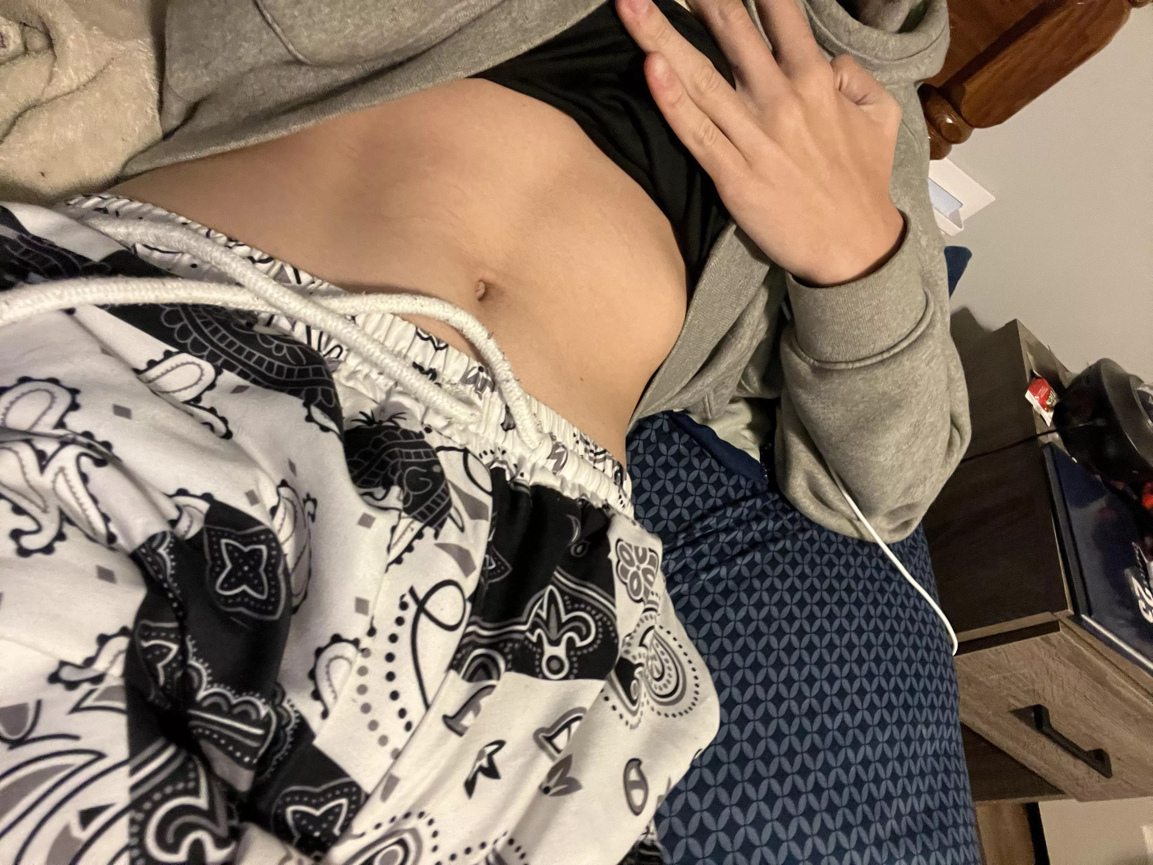 Verbal doms hmu I’m a sub posted by Suspicious-Door-3524